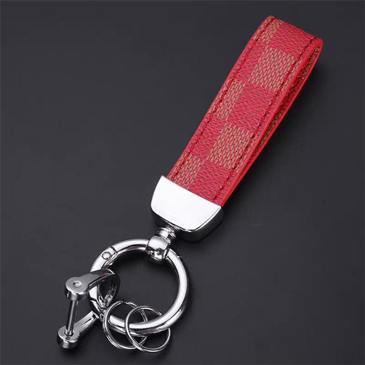 Luxury Leather & Metal Keychain – A Statement of Sophistication