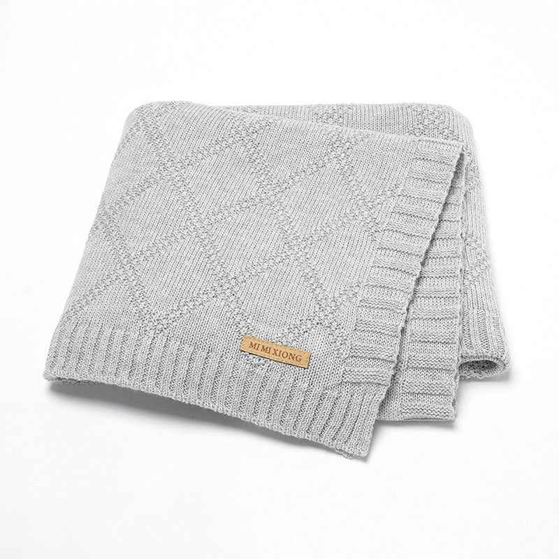 LuxeCotton Baby Blanket – Comfort Wrapped in Elegance