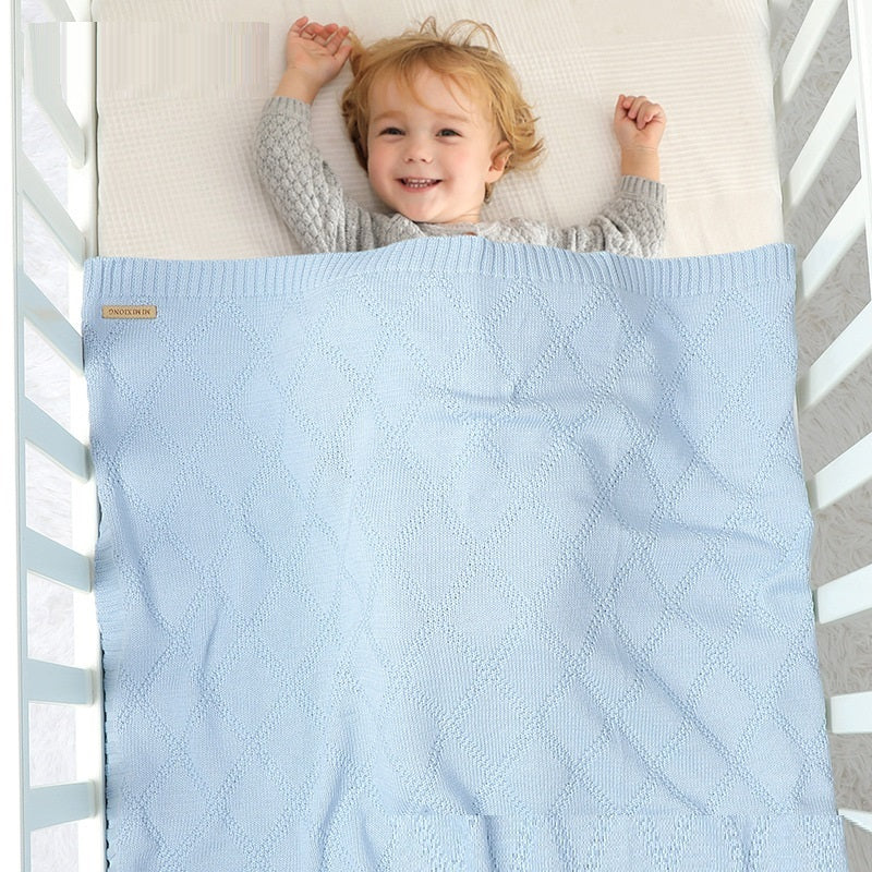LuxeCotton Baby Blanket – Comfort Wrapped in Elegance