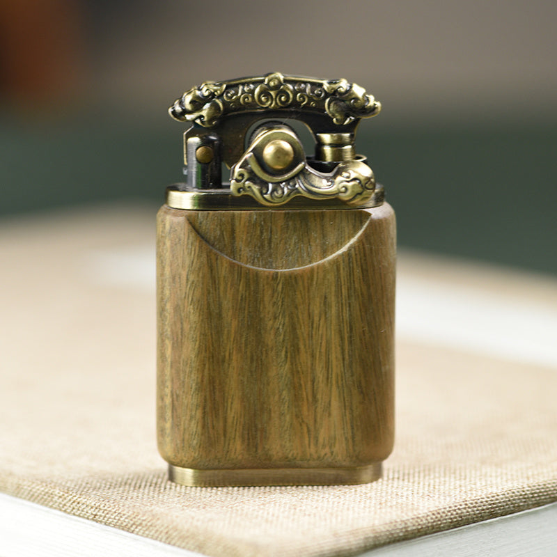 Timeless Wood Lighters – Crafted for the Modern Gentleman