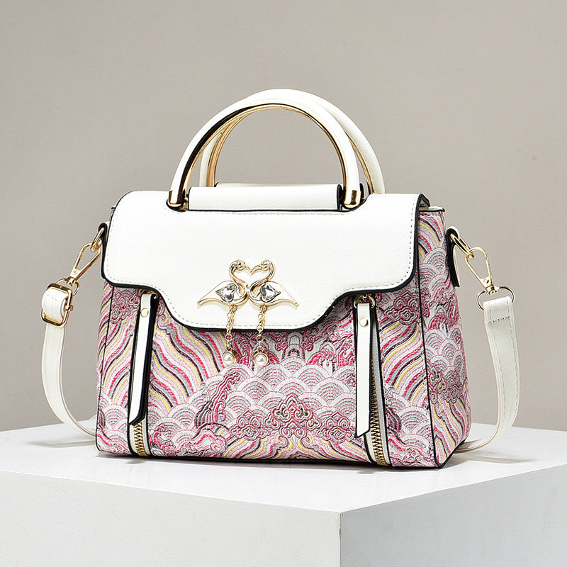 Chinese Style Embroidery Women's Handbag – A Statement of Elegance