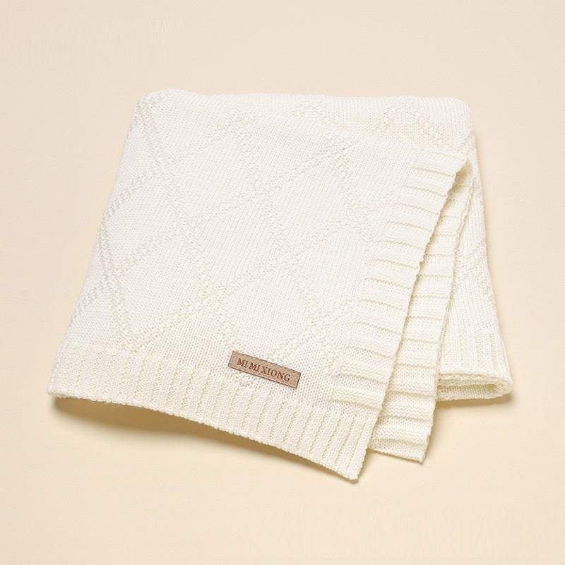 LuxeCotton Baby Blanket – Comfort Wrapped in Elegance
