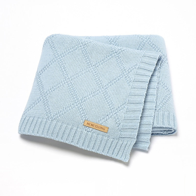 LuxeCotton Baby Blanket – Comfort Wrapped in Elegance