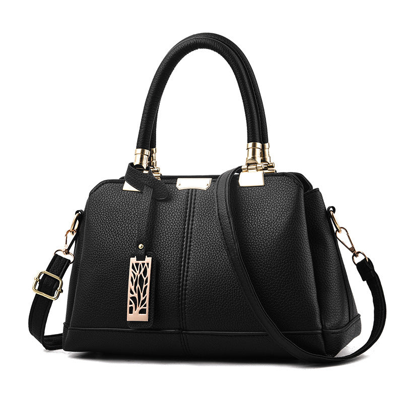 The Regal Elegance Handbag – Where Luxury Meets Modern Sophistication